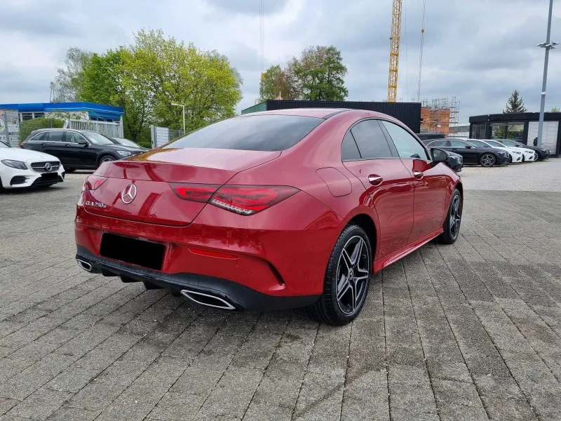 Mercedes-Benz CLA 250 e =AMG Line= Night Package/Panorama Га Image 4